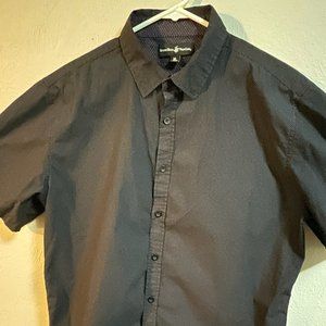 Black Mens XL Short Sleeve Button Down Shirt